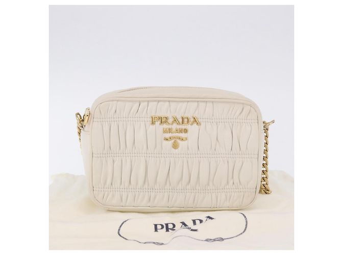 Borsa a tracolla PRADA con catena raccolta in pelle White Gold Auth 200485V Bianco D'oro - vista 23
