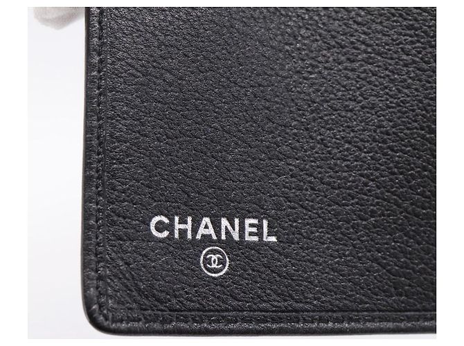 CHANEL Tarjetero Camelia en piel de becerro negro CC Auth 203316A - vista 13