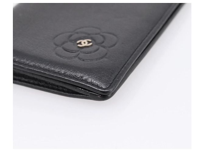 CHANEL Tarjetero Camelia en piel de becerro negro CC Auth 203316A - vista 8