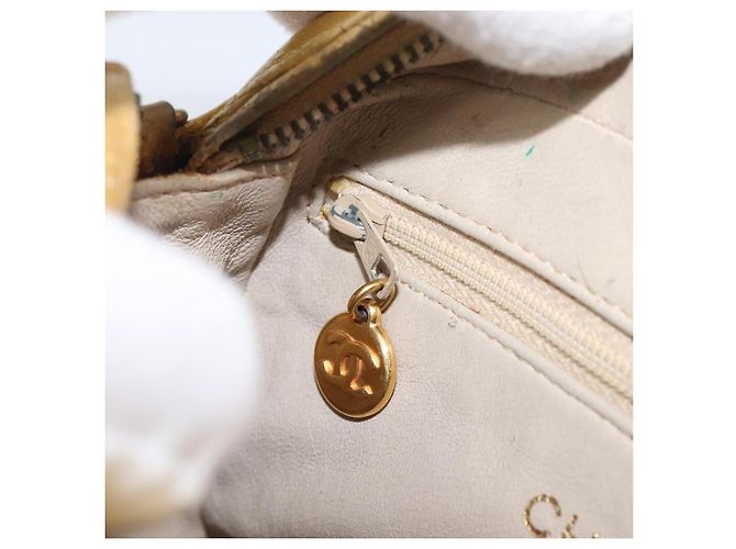 Borsa a tracolla con catena CHANEL in pelle Gold CC Auth 200713 D'oro - vista 21