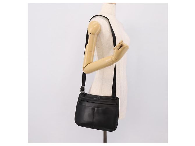 Borsa a Tracolla GUCCI Pelle Nero Argento 001 3364 Auth 202668 - vista 24