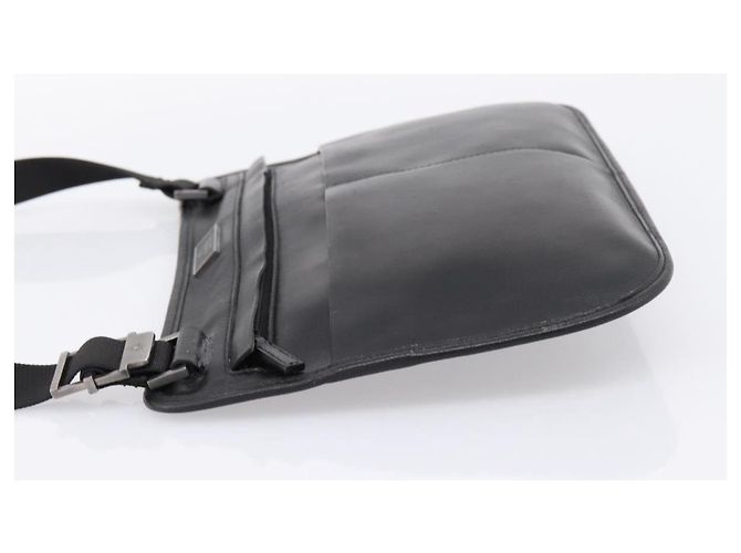 Borsa a Tracolla GUCCI Pelle Nero Argento 001 3364 Auth 202668 - vista 4