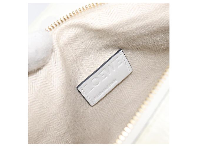 Sac à épaule LOEWE en cuir Ivory Gold Tone Auth 202298 Écru - vue 19