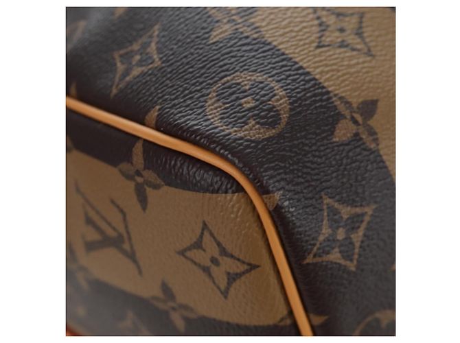 Borsa LOUIS VUITTON HUMAN MADE NIGO Keepall Bandouliere 50 M45967 LV Auth 202900SM Monogramma - vista 17