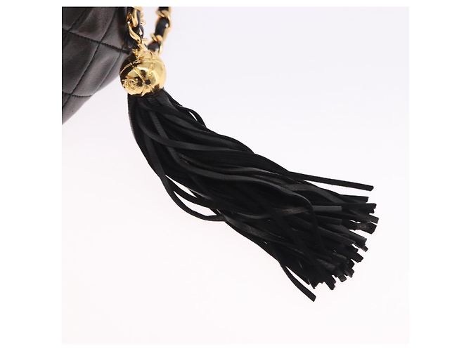 Borsa a tracolla CHANEL Matelasse con catena in pelle d'agnello nera e oro CC Auth 200580V Nero D'oro - vista 14