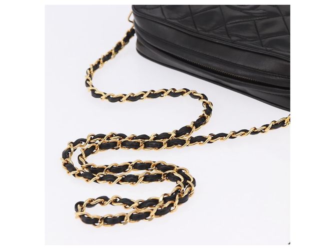 Borsa a tracolla CHANEL Matelasse con catena in pelle d'agnello nera e oro CC Auth 200580V Nero D'oro - vista 7