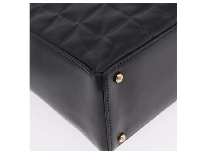 CHANEL Choco Bar Schultertasche aus Lammleder Schwarz Gold CC Auth 200511V Golden - Ansicht 10