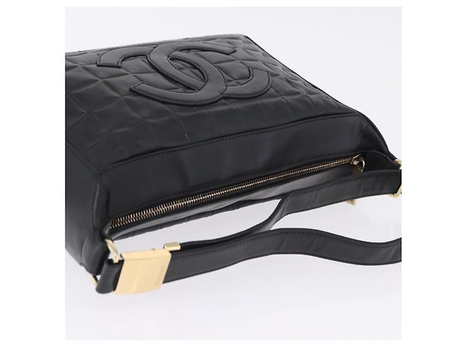 CHANEL Choco Bar Schultertasche aus Lammleder Schwarz Gold CC Auth 200511V Golden - Ansicht 6