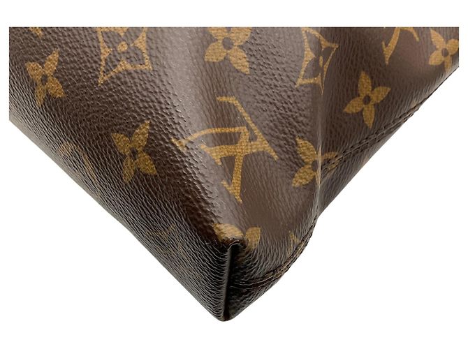 Louis Vuitton 2020 Carry It Monogram Tote Marrone - vista 7