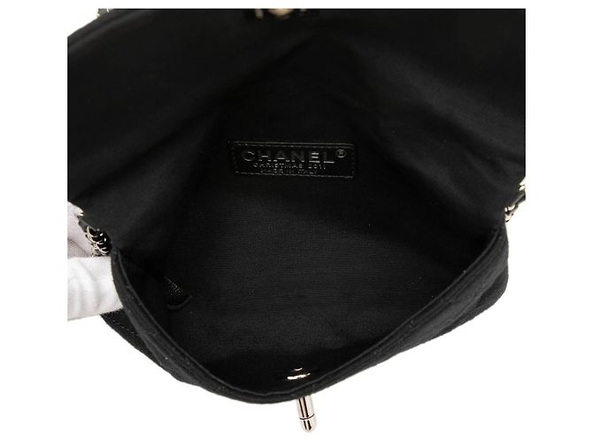 Borsa a tracolla Chanel Mini CC in jersey matelassé nero - vista 4