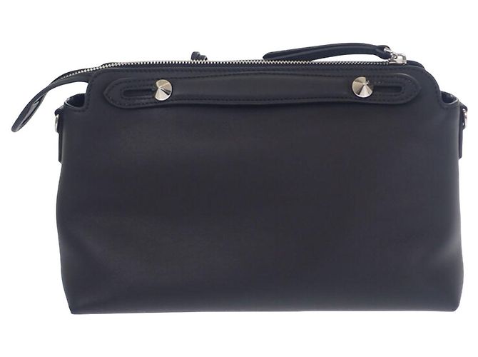 Borsa By The Way Fendi Medium in pelle nera Nero - vista 2