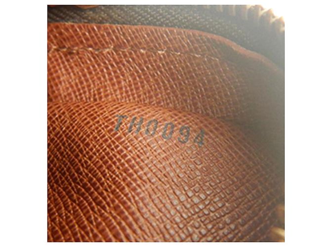 Borsa a tracolla Louis Vuitton Monogram Amazone Marrone - vista 12