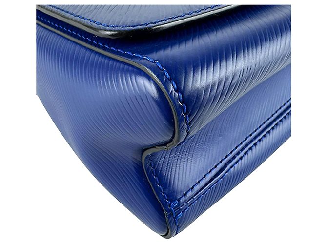 Borsa a tracolla Louis Vuitton Epi Twist PM Blu - vista 12