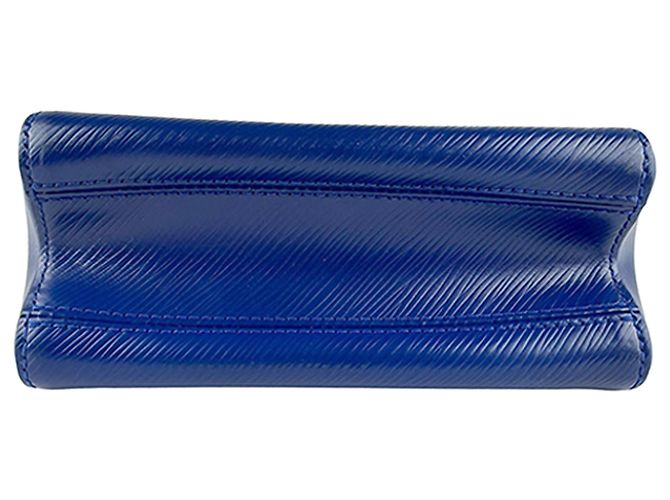 Borsa a tracolla Louis Vuitton Epi Twist PM Blu - vista 4