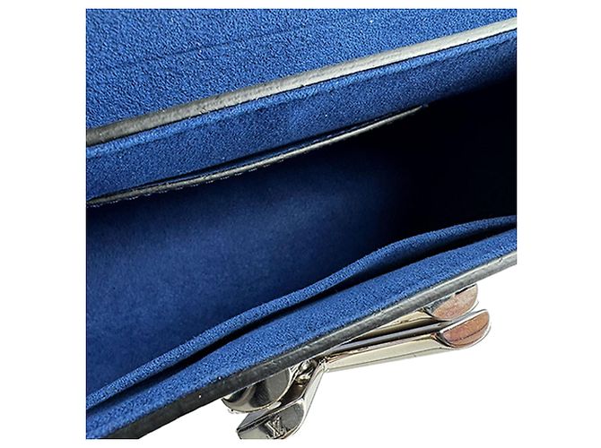 Borsa a tracolla Louis Vuitton Epi Twist PM Blu - vista 6