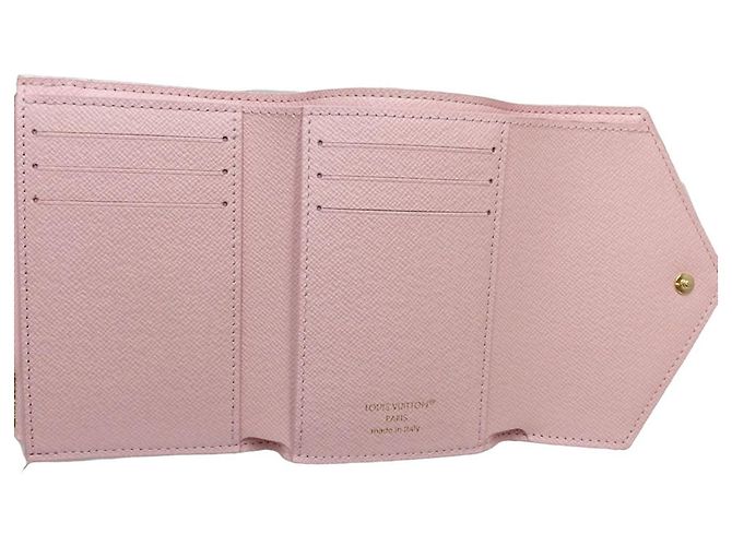 Portafoglio Victorine Small Wallets Blue Louis Vuitton Monogram Trunks and Bags - vista 3
