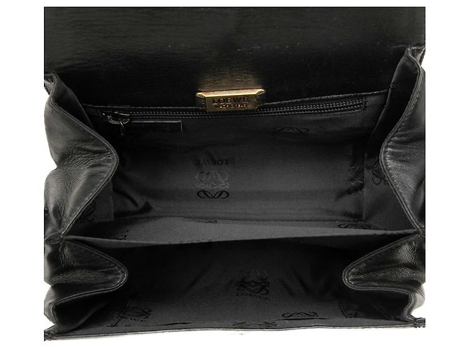 Borsa a tracolla con patta Anagram in pelle nera LOEWE Nero - vista 4