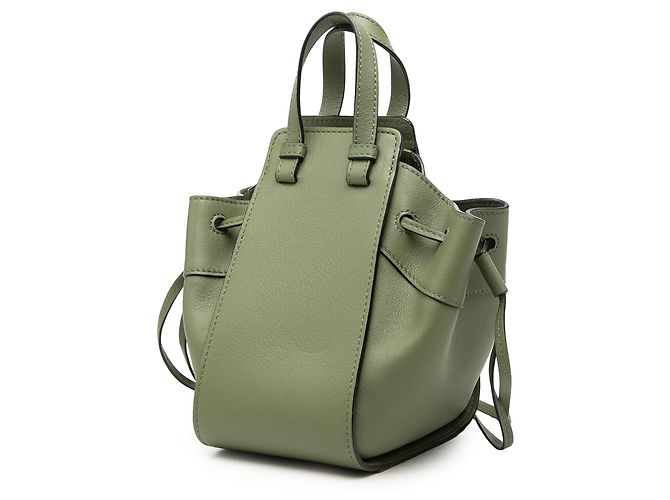 Borsa a sacchetto Mini Hammock in pelle verde LOEWE - vista 2