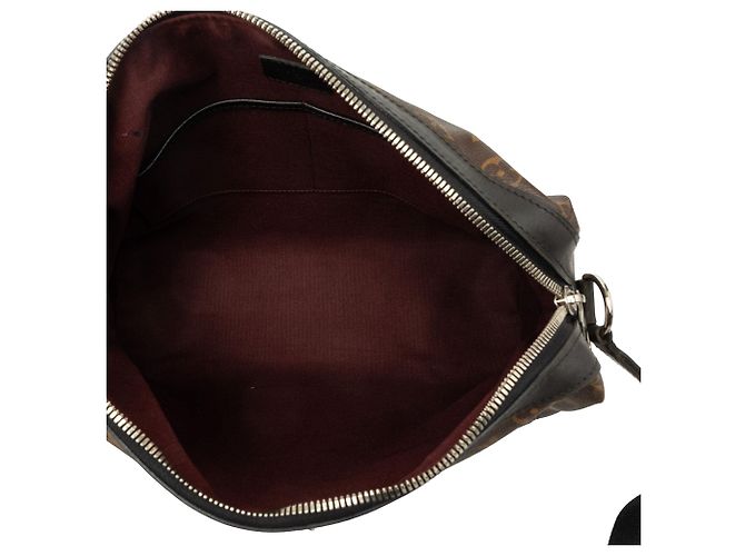 Bolsa Messenger Louis Vuitton Monogram Macassar Torres Castanha Marrom - vista 4