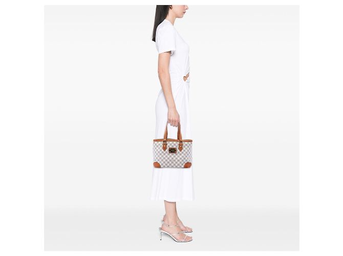 Borsa Tote Louis Vuitton Hampstead PM Damier Azur Bianca Bianco - vista 6