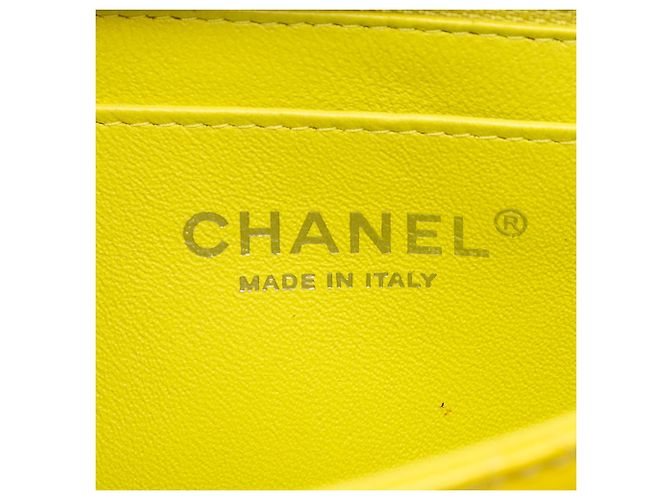 Gelbe Chanel Mini Rectangular Classic Patent Single Flap Crossbody Bag - Ansicht 5