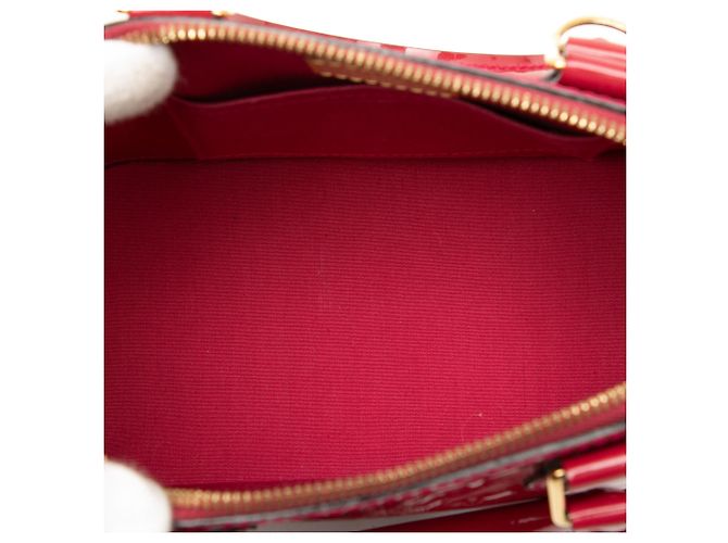 Borsa Satchel Louis Vuitton Monogram Vernis Alma BB Rossa Rosso - vista 4