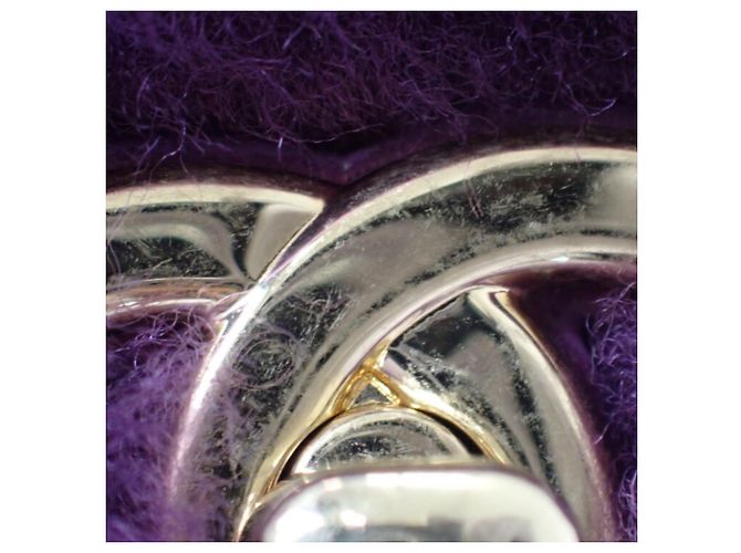 Borsa Satchel Chanel Coconing Single Flap in shearling matelassé Viola Porpora - vista 8