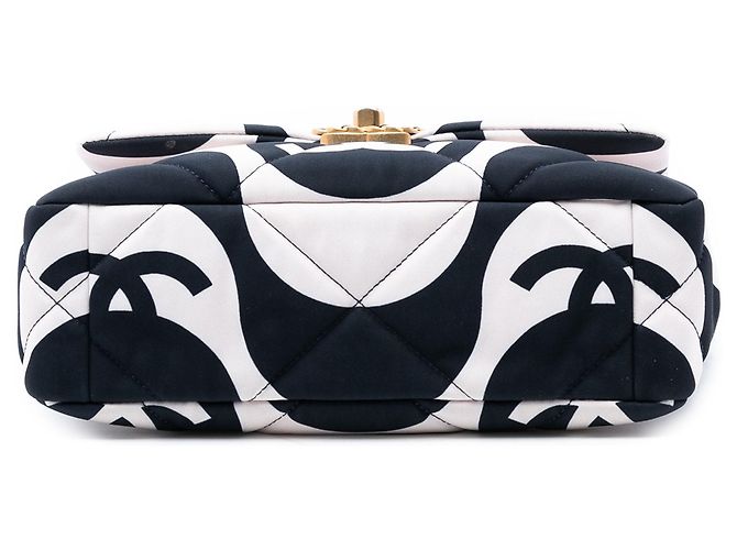 Borsa Chanel Medium 19 Flap Satchel in seta stampata bianca Bianco - vista 3