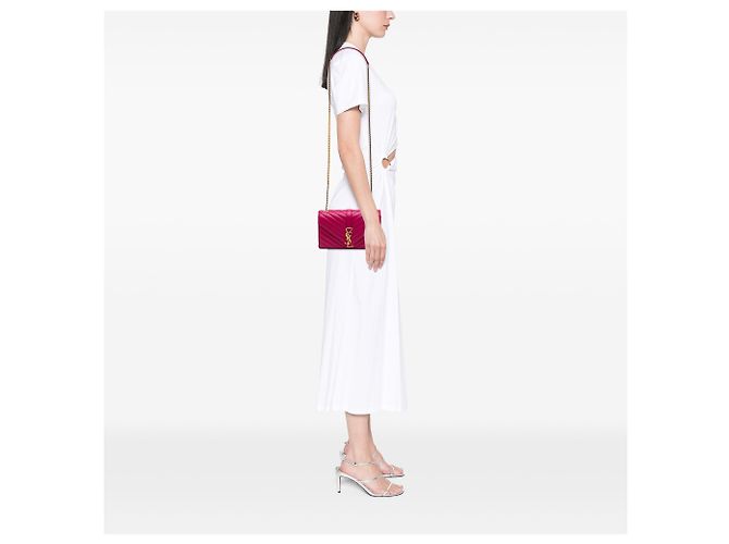 Autre Marque Borsa Busta Saint Laurent Small in pelle di vitello Chevron Monogram Rosa - vista 6