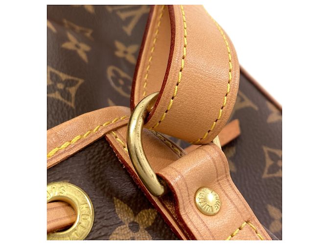 Noe Borsa a tracolla Louis Vuitton Petit Noé Monogramma - vista 11