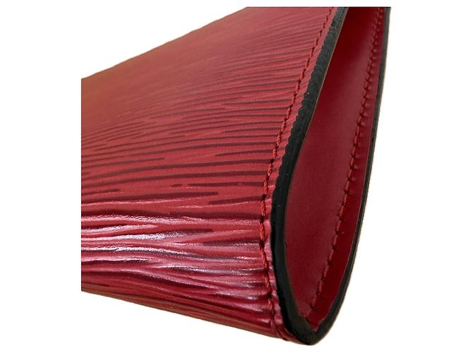Louis Vuitton Epi Leather Pochette Accessoires Roja - vista 7