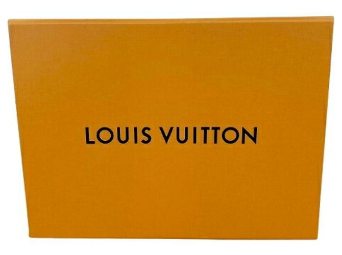 Louis Vuitton Monogram Empreinte OnTheGo PM Tote Bag Pink - Ansicht 10