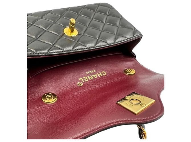 Borsa a tracolla Chanel Matelassé 18 Nero - vista 8