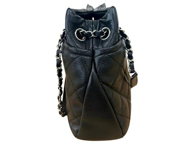 Borsa Tote con catena Chanel Matelassé Nero - vista 4