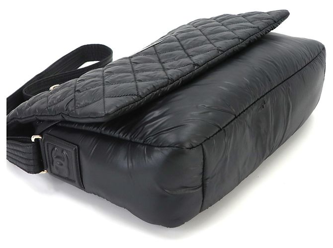 Borsa a spalla media Chanel Coco Cocoon Nero - vista 4