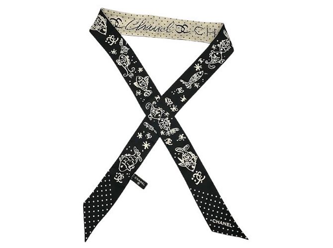 Carré Twilly à pois Chanel Noir Blanc - vue 2