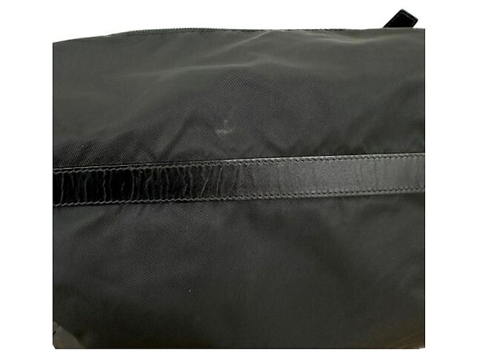 Prada BT6671 Schultertasche aus schwarzem Nylon - Ansicht 9