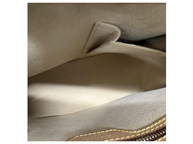 Borsa a tracolla Louis Vuitton Monogram Looping MM Marrone - vista 6