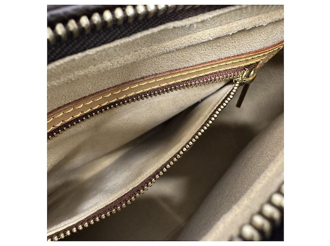 Borsa a tracolla Louis Vuitton Monogram Looping MM Marrone - vista 7