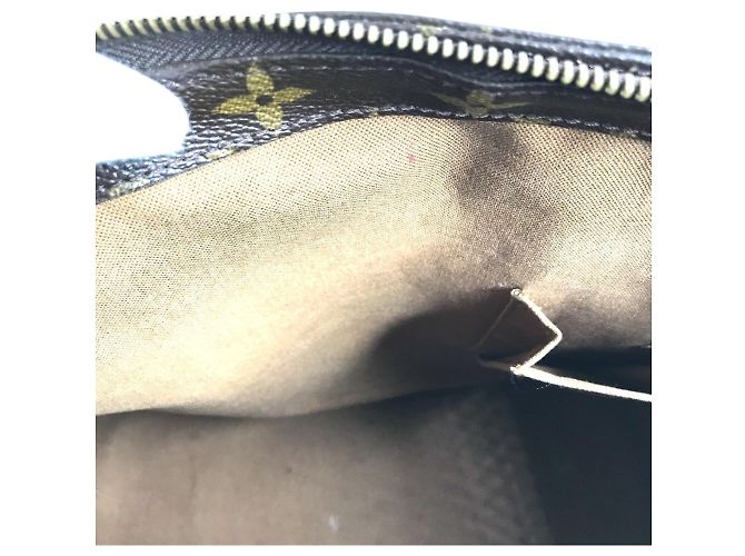 Borsa Cabas Alto Monogram Louis Vuitton Marrone - vista 16