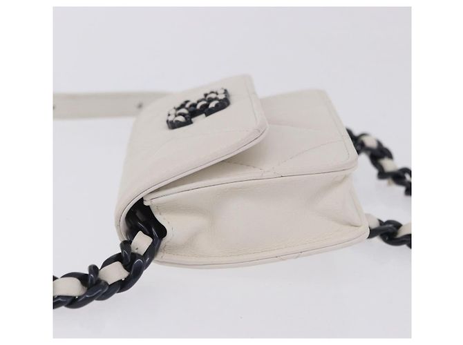 Ceinture Porte-monnaie à rabat Chanel 19 en agneau matelassé Blanc - vue 4