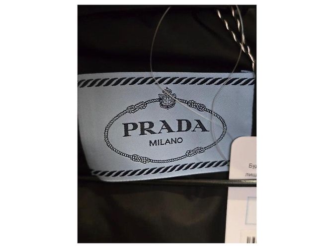 Prada Re-Nylon Schwarze Daunenjacke NWOT IT 36/XXS Gebraucht - Ansicht 6