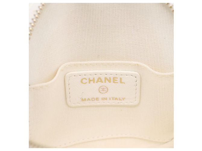 Clutch Rotonda Chanel Camellia con Catena in Pelle d'Agnello Bianco - vista 6
