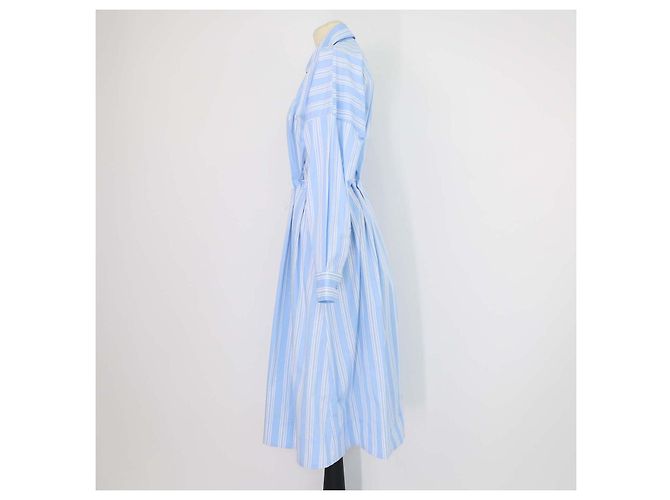 Staud Midi-Kleid aus Baumwolle, hellblau/weiß gestreift, mit Front-Reißverschluss und Bindegürtel - Ansicht 2