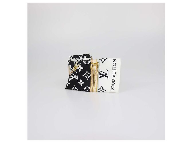 Bandeau Confidential Monogram in seta nera Louis Vuitton Nero - vista 3