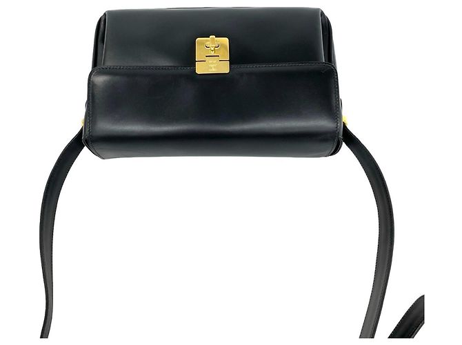 Céline Celine Vintage Triomphe Logo Turnlock Schultertasche aus Leder Schwarz - Ansicht 4