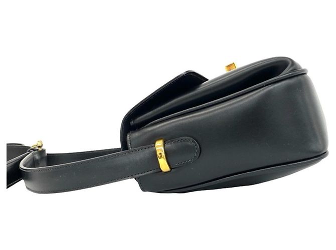 Céline Celine Vintage Triomphe Logo Turnlock Schultertasche aus Leder Schwarz - Ansicht 5