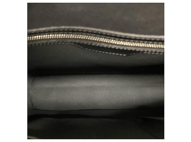 Bolso Tote Louis Vuitton Wilwood Monogram de piel mate Negro - vista 9