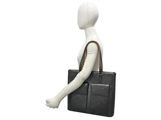 Borsa Tote Louis Vuitton Wilwood Monogram in pelle opaca Nero - vista 2
