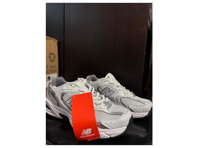 New Balance 530 Sneakers - Bianco e Argento - vista 2